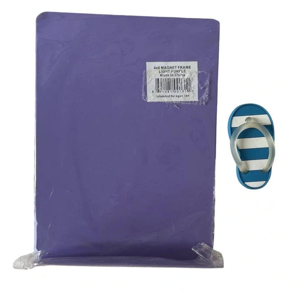 Mishu Purple Magnetic Picture Frame with Flip Flop Accent